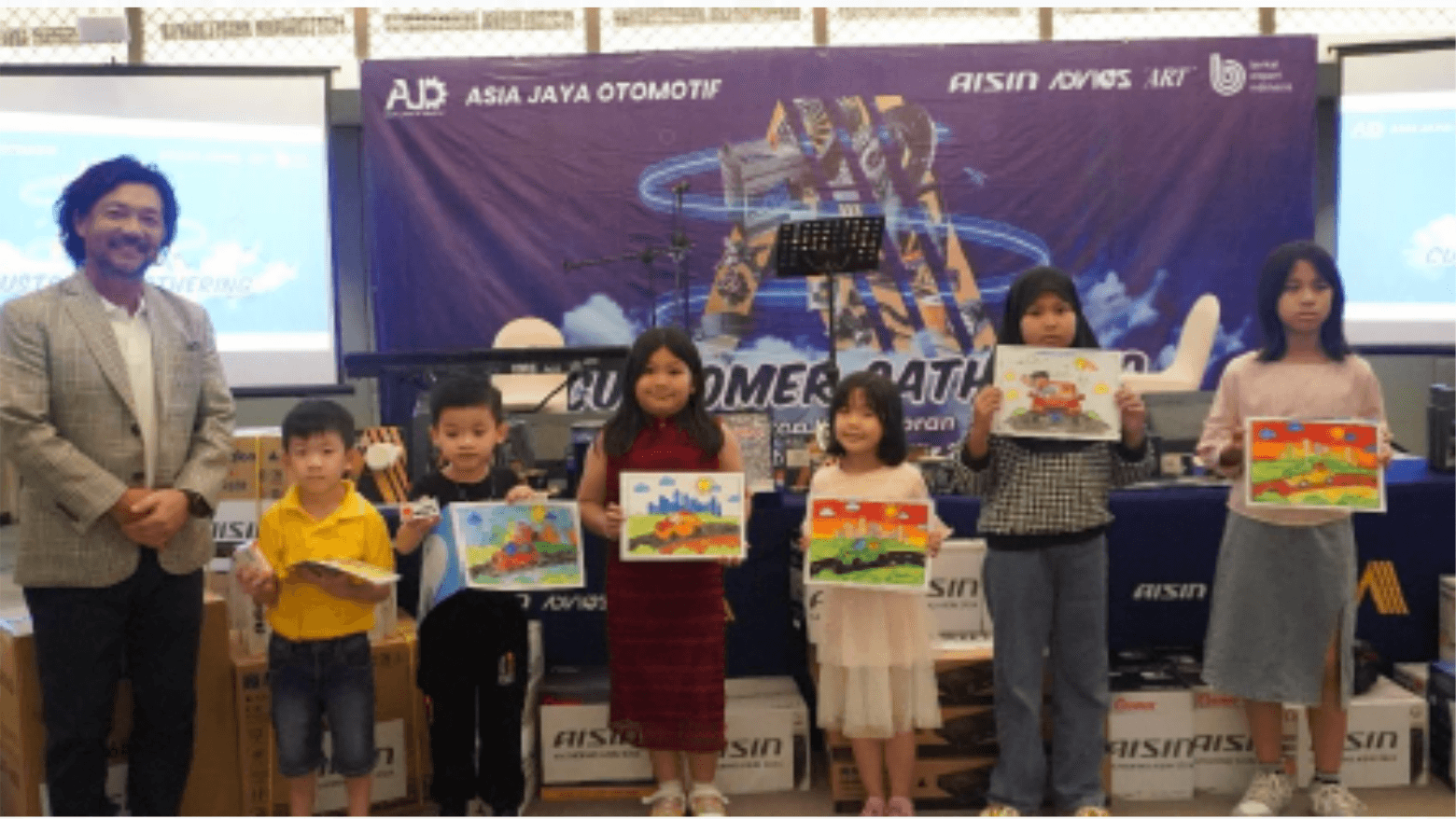 Community kids drawing activity